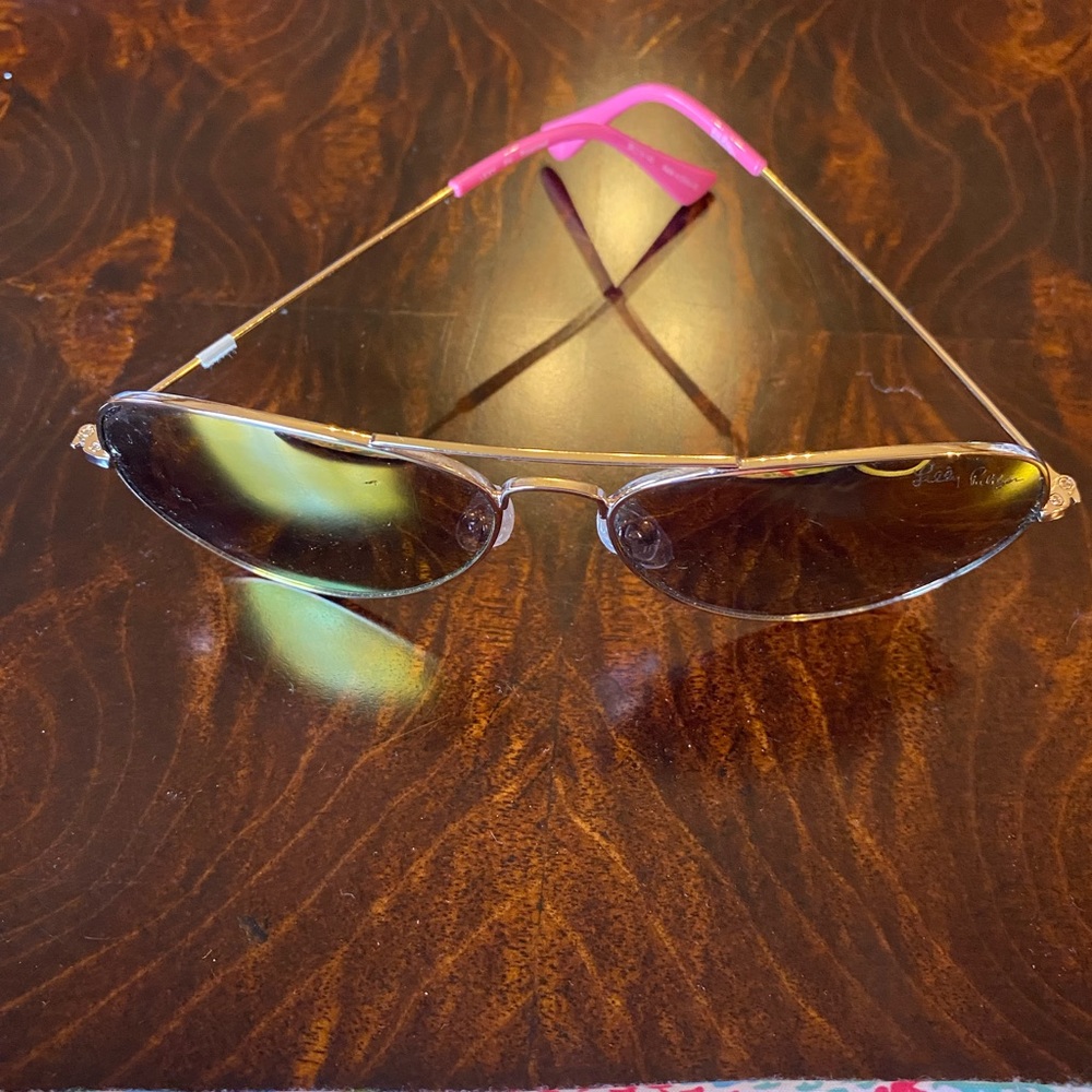 Lilly Pulitzer sunglasses and case